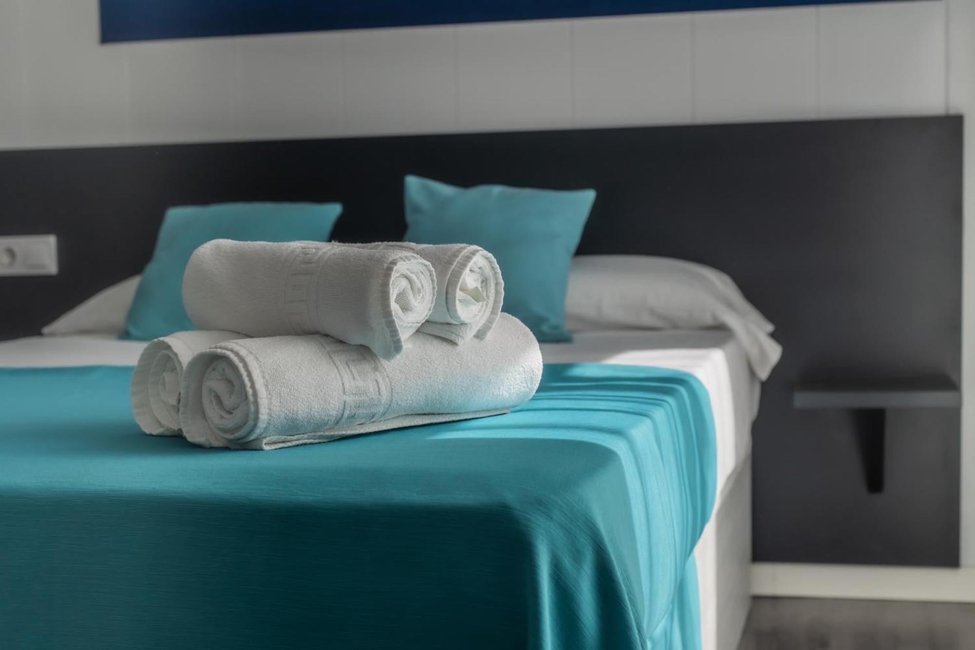 Sunsands Studio Con Balcones 2ºa Playa76 Carihuela Торремолинос Экстерьер фото